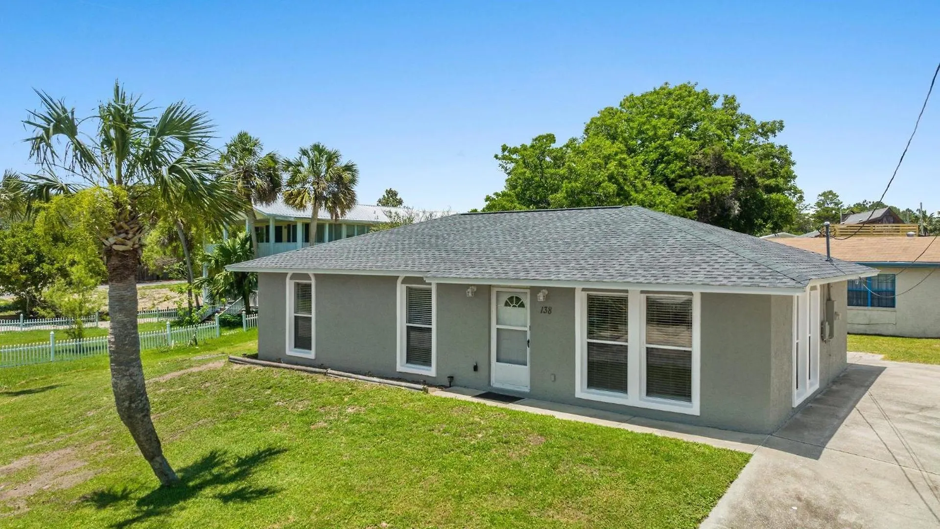 Apartment Sunny Daze Cottage By Beach Haven Vacation Rentals Panama City Beach United States
